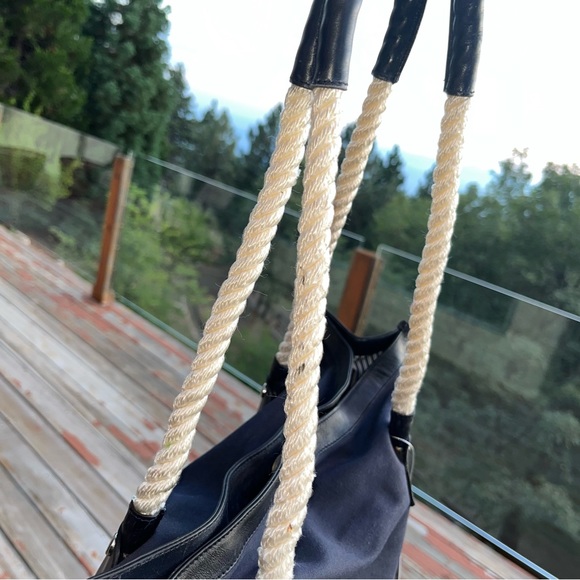 โ๏ธ Gucci: Rope Embroidered Yacht Club Anchor Cruise Tote Bag - Picture 10 of 17